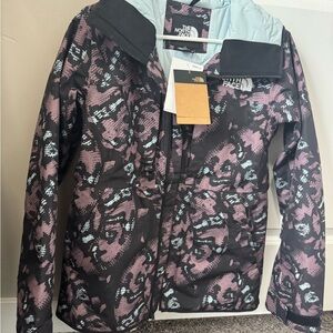 NEW North Face women’s Namak jacket size XS